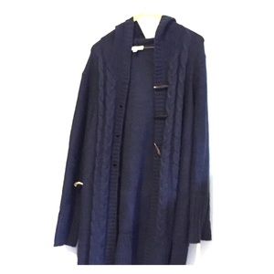 Great Long navy blue sweater w Hood/toggle buttons